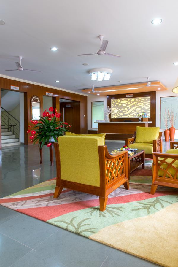 Viva Hotel Near Madgaon Railway Station Buitenkant foto
