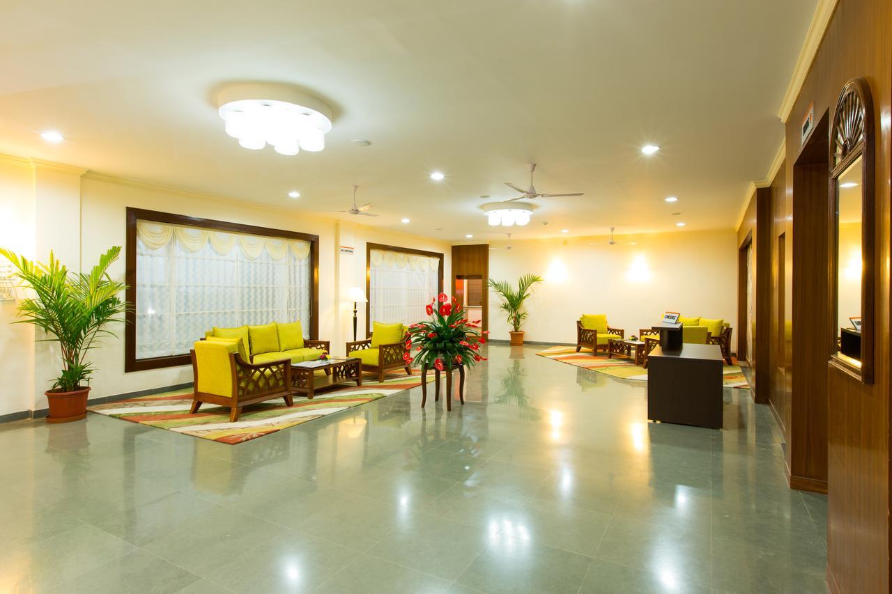 Viva Hotel Near Madgaon Railway Station Buitenkant foto