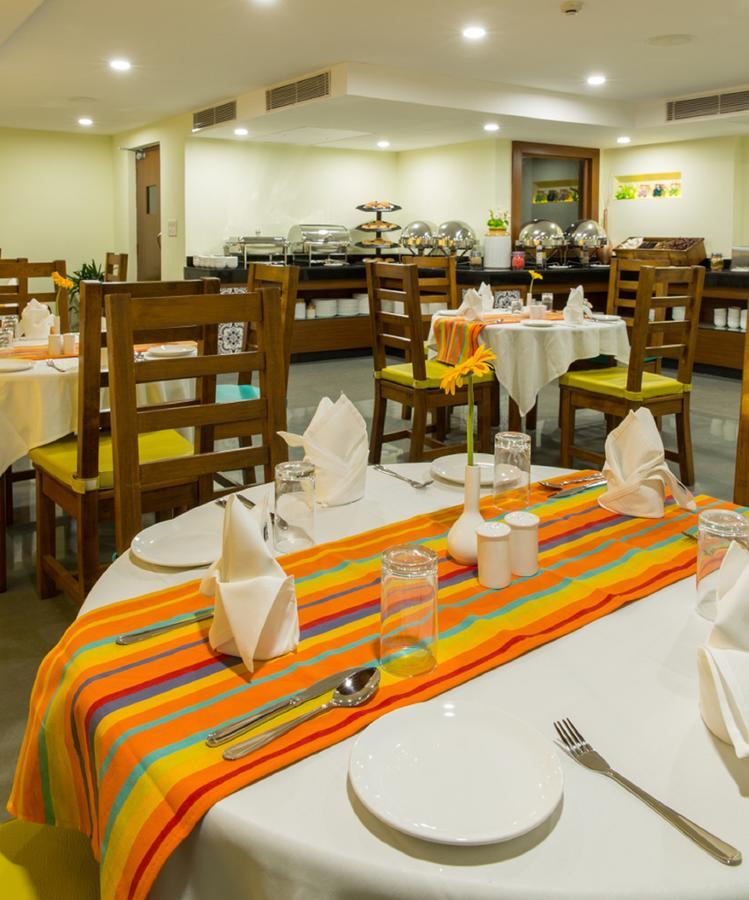 Viva Hotel Near Madgaon Railway Station Buitenkant foto