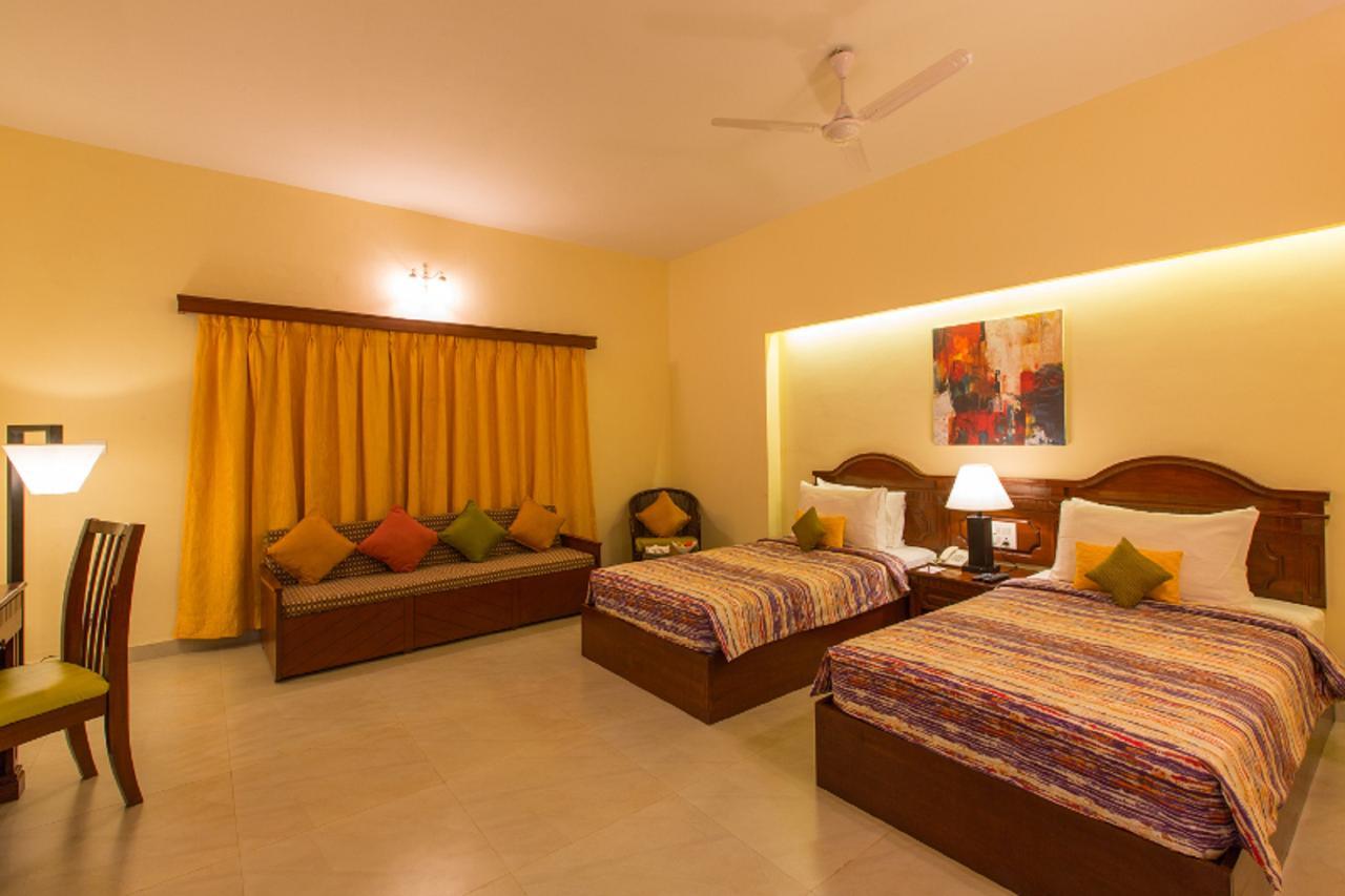 Viva Hotel Near Madgaon Railway Station Buitenkant foto